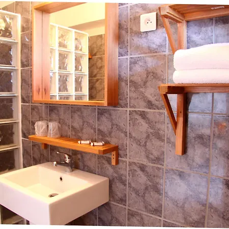 Et Benista 3* Monticello