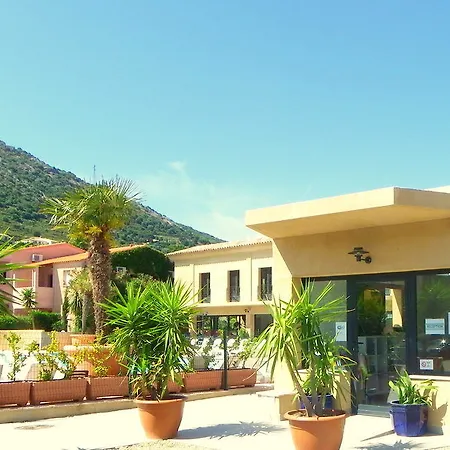 Et Benista 3* Monticello