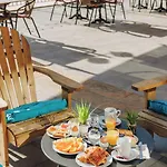 Et Benista Tatil parkı Monticello