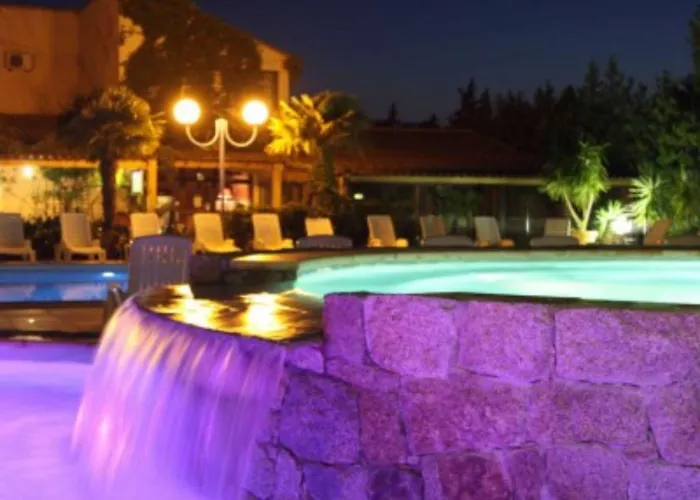 Et Résidence Benista Parque de vacaciones 3*