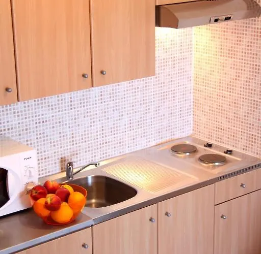 Et Résidence Benista 3* Monticello